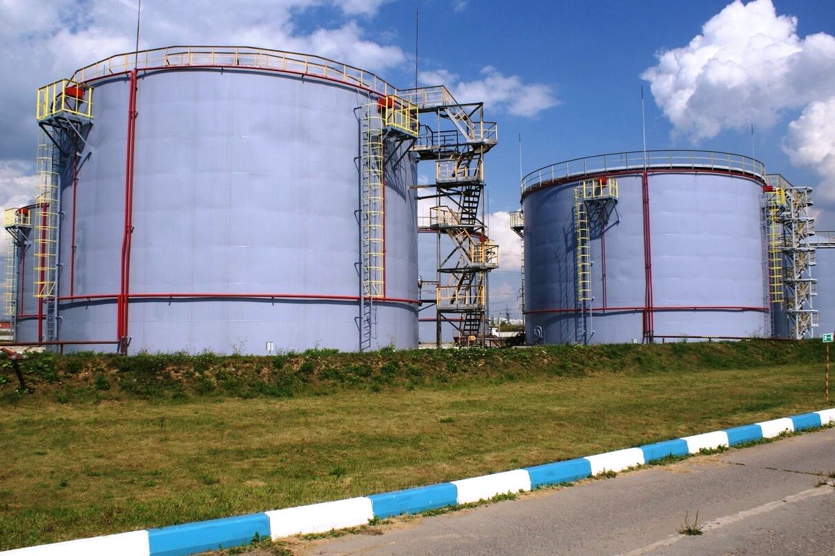 Лакокрасочные материалы для покраски нефтерезервуаров